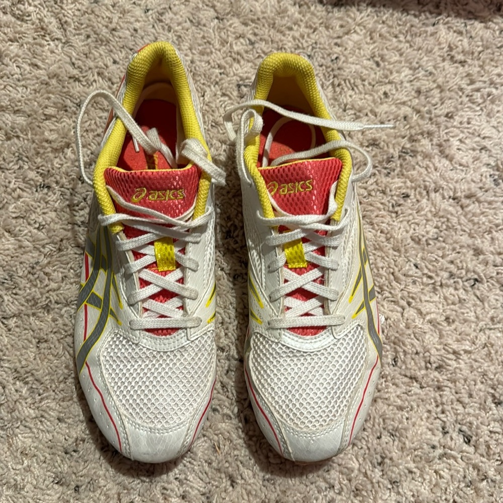 ASICS women’s track spikes